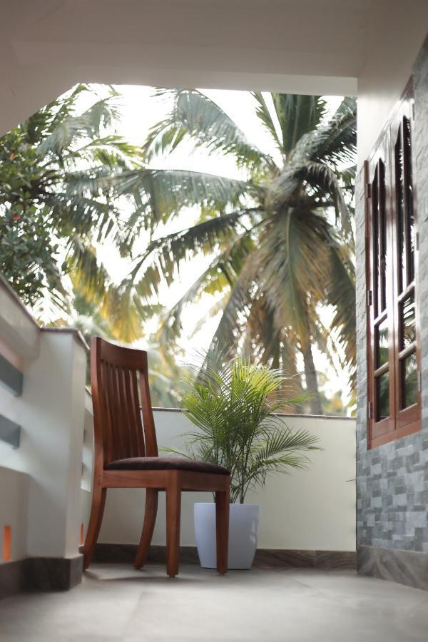 Villa Anandha Thiruvananthapuram Esterno foto